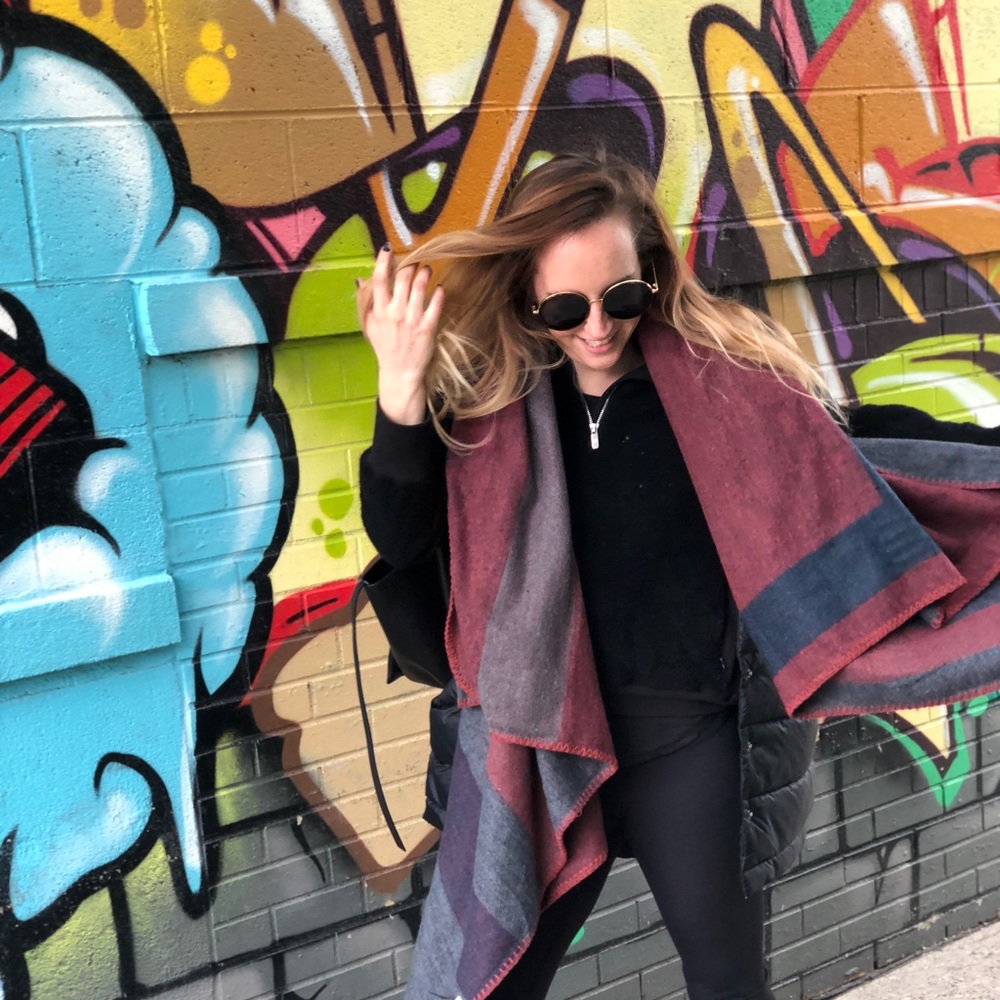 Meet your Posher, Nikki